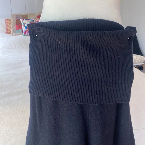 United Colors of Benetton, unique knit wool crop pants, black, 3/4 Vintage 90‘s - Picture 3 of 12